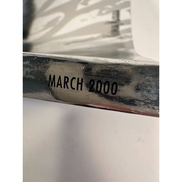 Neiman Marcus the book Vision March 2000. Catalog - Picture 15 of 15